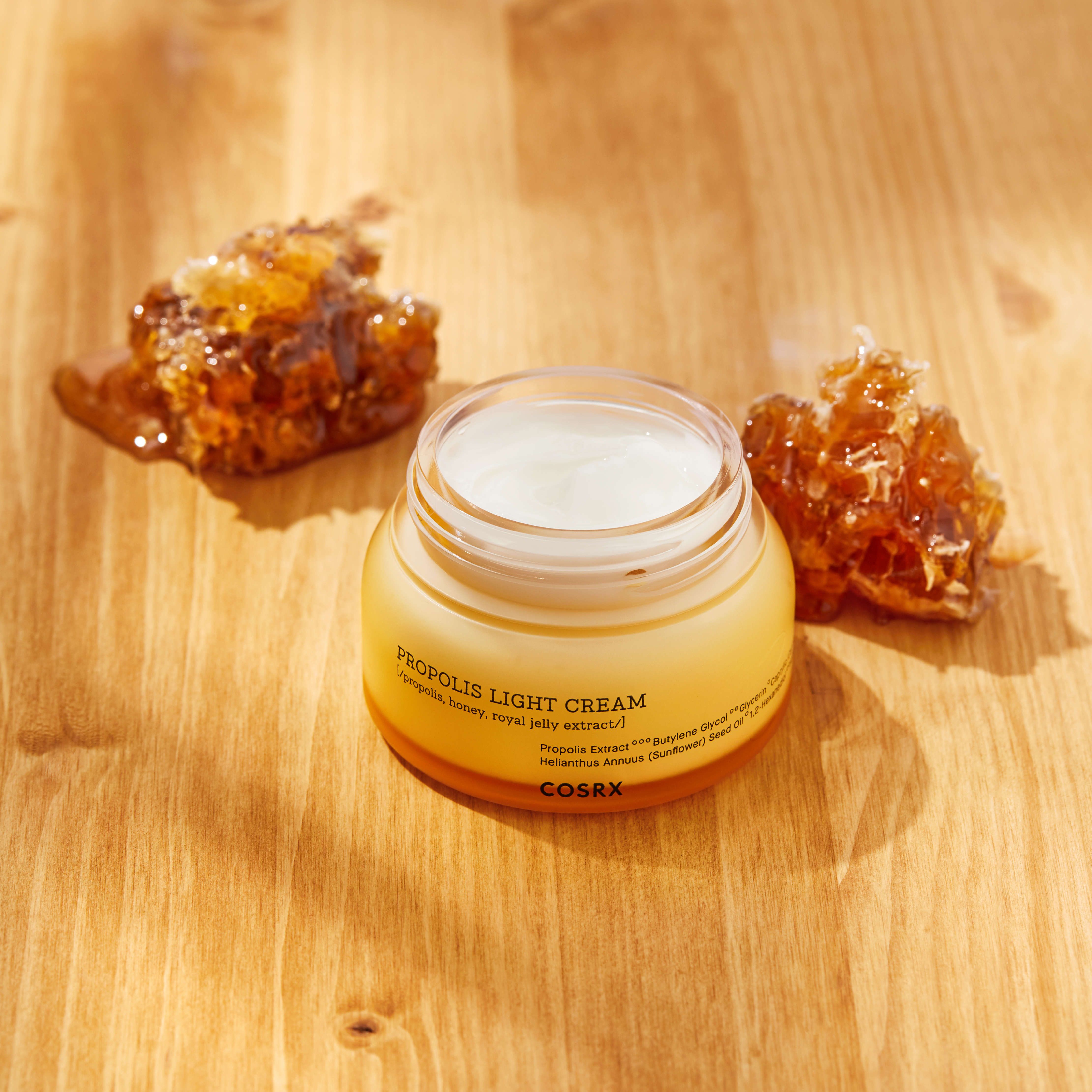 20190823_insta_2171 skincare-kbeauty-glowtime-cosrx full fit propolis light cream