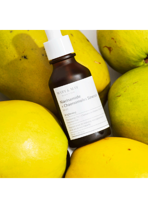 Mary-&-May-Niacinamide-close-up-flatlay skincare-kbeauty-glowtime-MARY & MAY Niacinamide + Chaenomeles Sinensis Serum