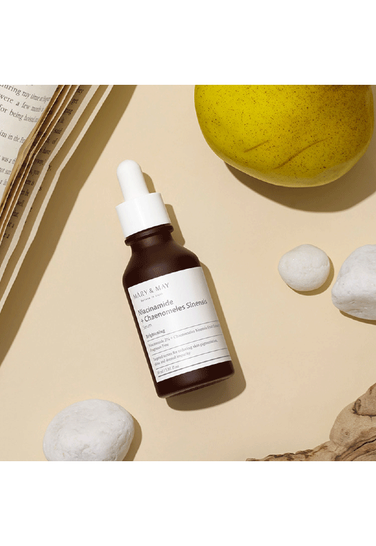 Mary-&-May-Niacinamide-flatlay