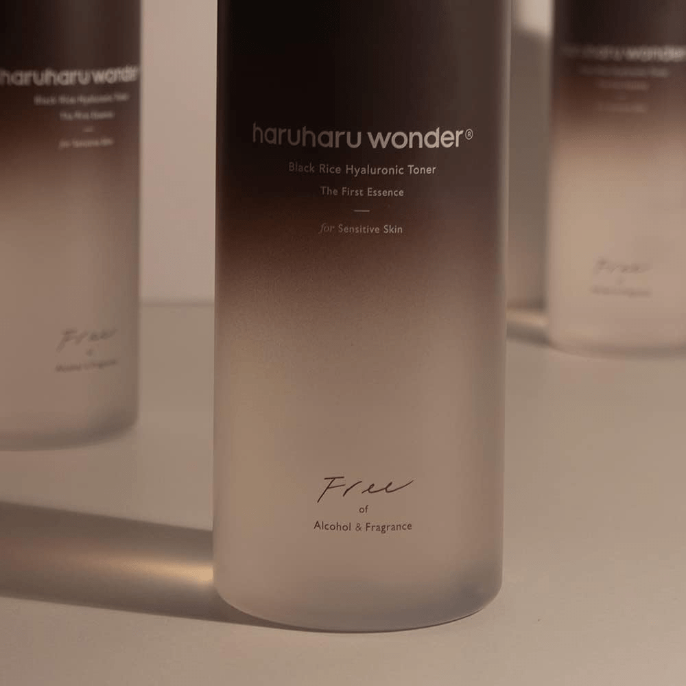 Haru Haru Wonder Black rice Hyaluronic toner for sensitive skin 2 skincare-kbeauty-glowtime-haru haru wonder black rice hyaluronic toner for sensitive skin