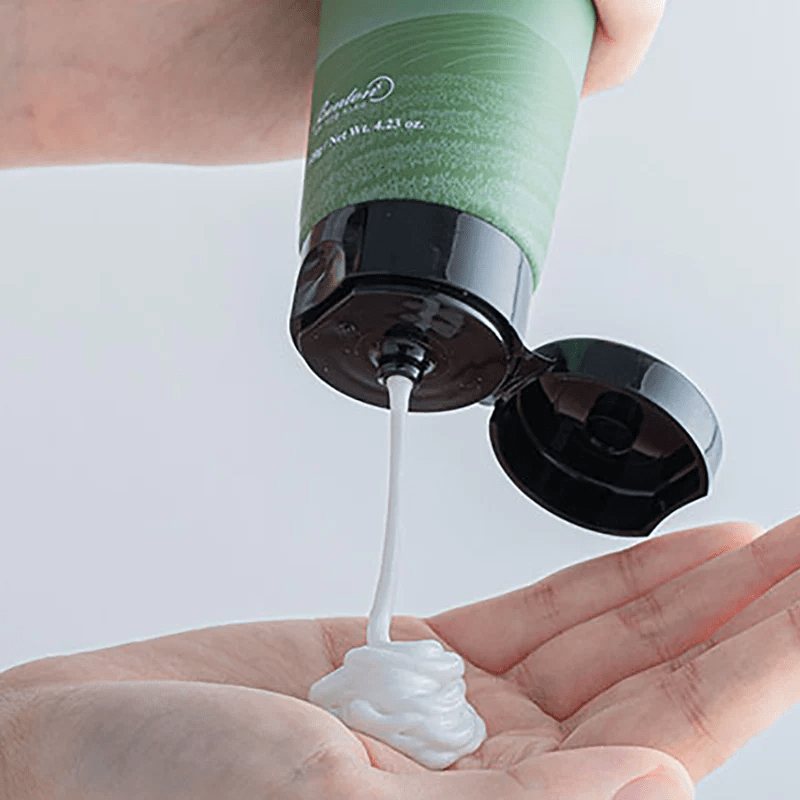 skincare-kbeauty-glowtime-benton deep green tea cleasing foam