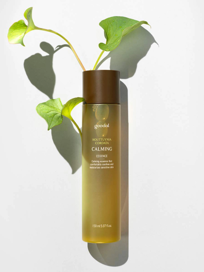 skincare-kbeauty-glowtime-Goodal Houttuynia Cordata CAlkming Essence