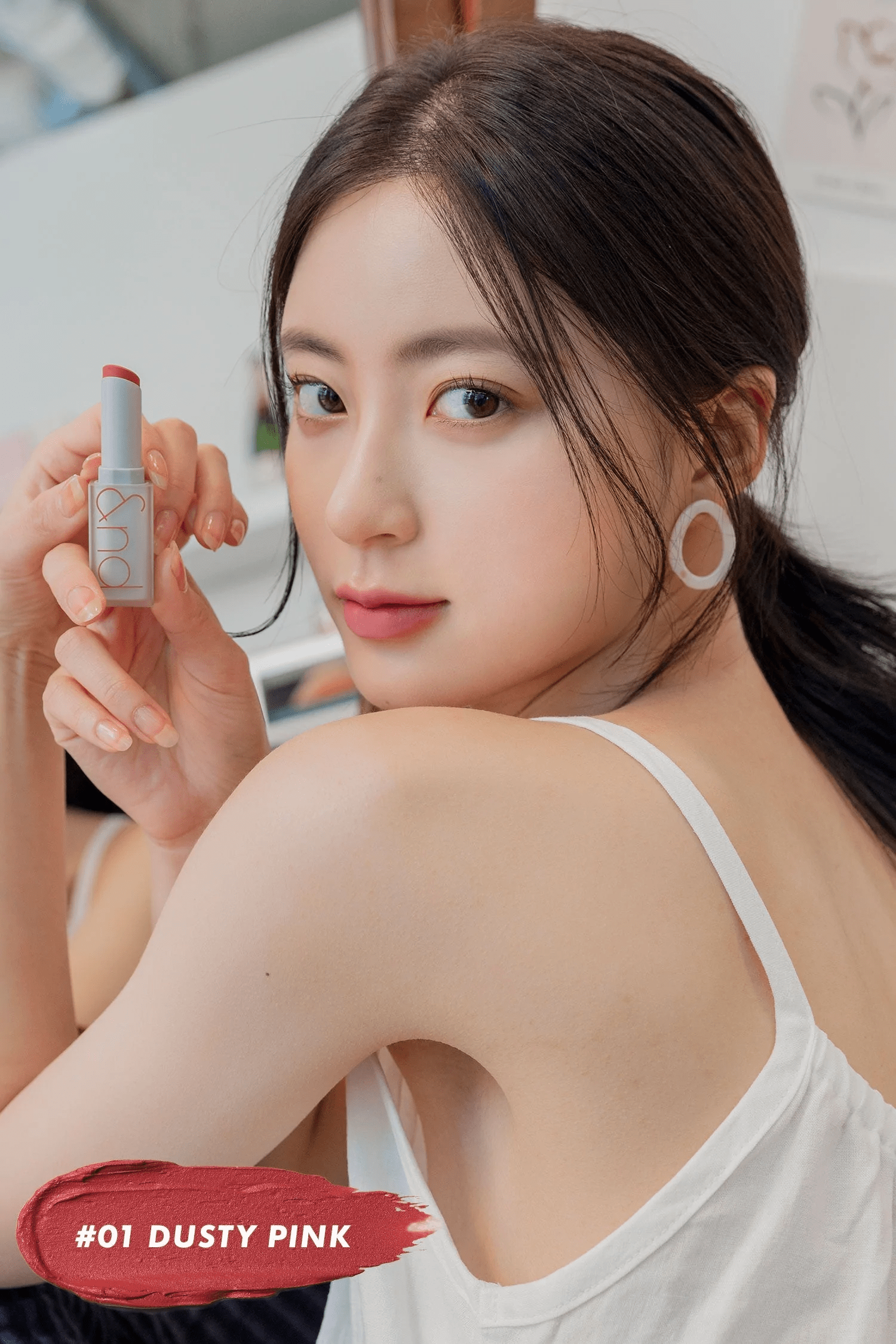 01_dusty_pink_model_137fd05d-fe67-4c75-b1a6-4d1d5155a844_3000x skincare-kbeauty-glowtime-rom&nd zero matte lipstick 01 dusty pink