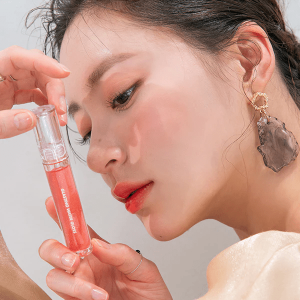 skincare-kbeauty-glowtime-rom&nd glasting water gloss 01 sanho crush