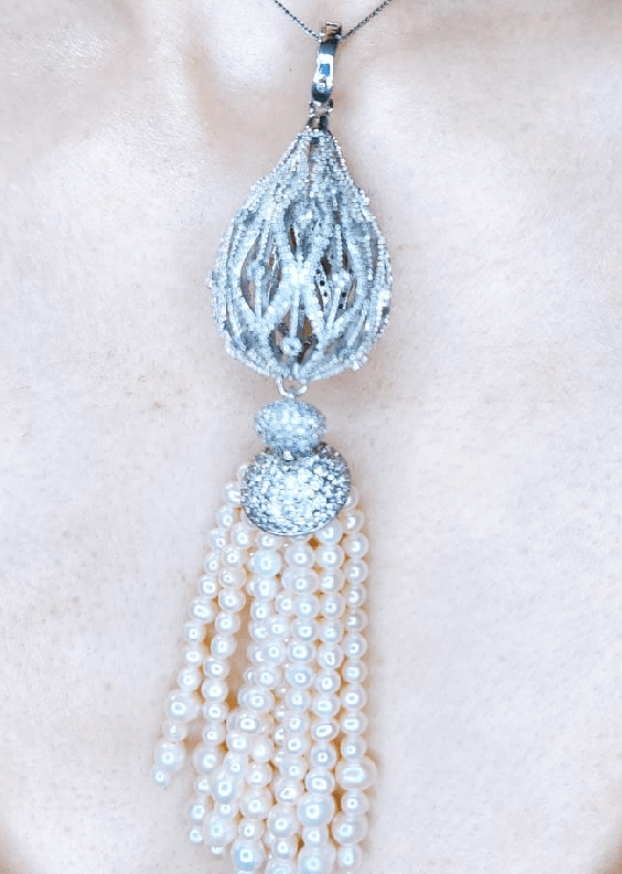 skincare-kbeauty-glowtime-aime astrid tassel fresh water pearl pendant