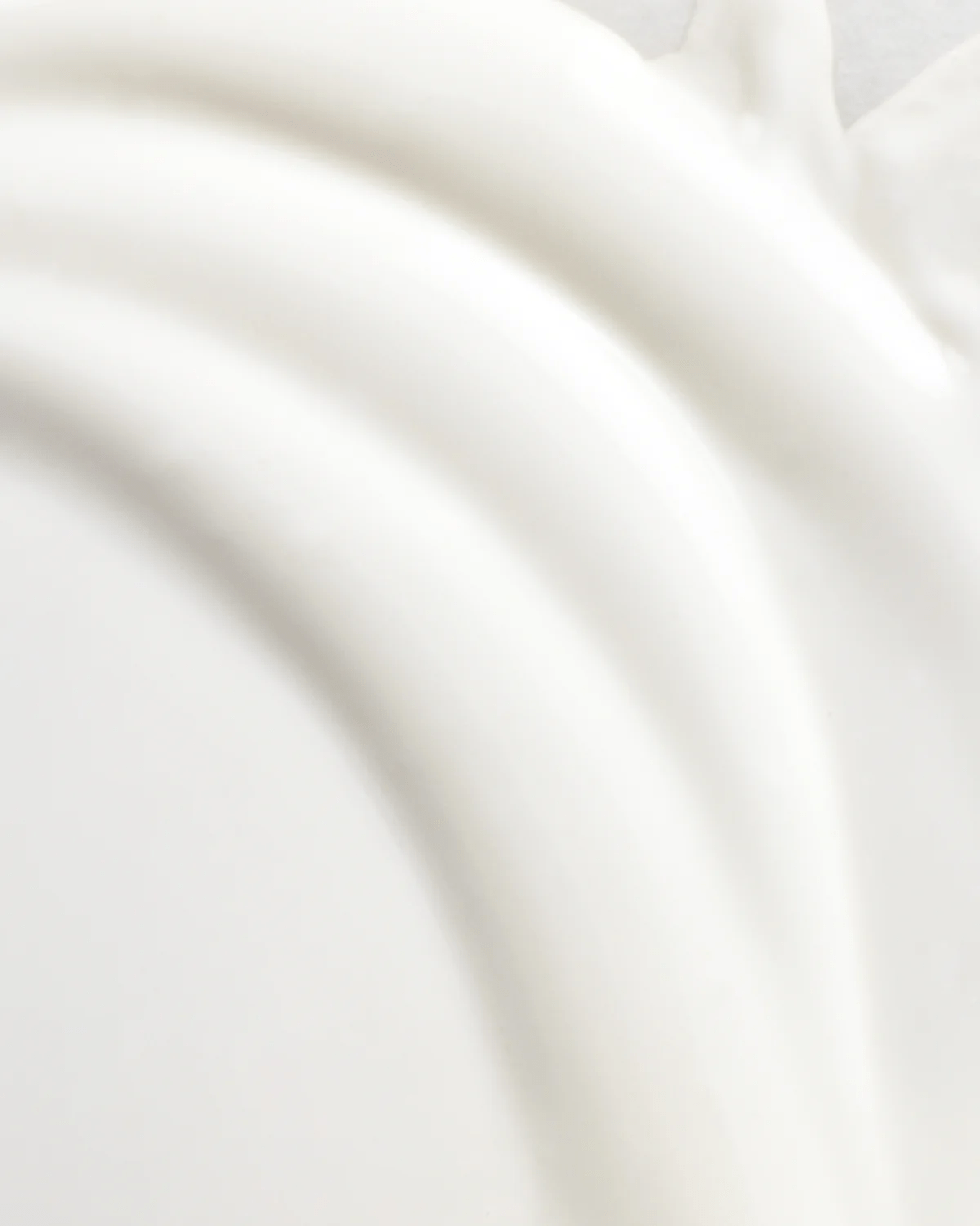 HOUSE OF HUR Weightless Sun Fluid 3 skincare-kbeauty-glowtime- house of hur weightless sun fluid