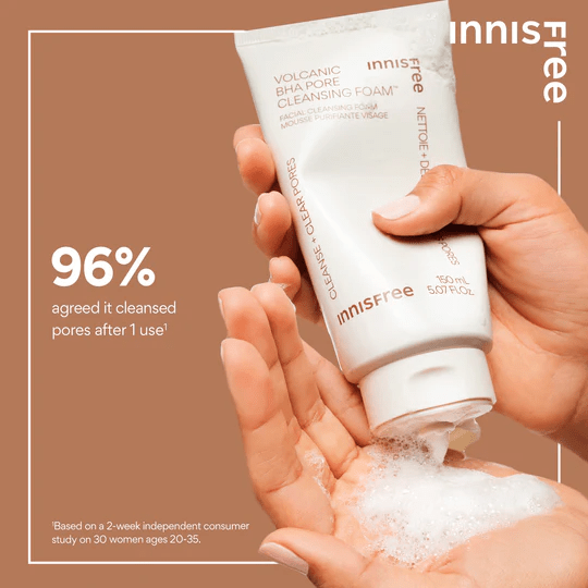 INNISFREE Volcanic POre BHA Cleansing Foam 3 skincare-kbeuaty-glowtime innisfree volcanic BHA Pore Cleansing foam