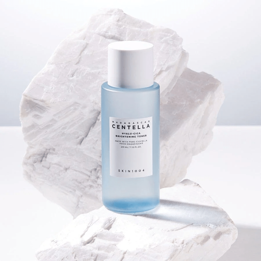 SKIN 1004 Hyalu Cica Brightneing Toner 210ml 2 skincare-kbeauty-glowtime-skin 1004 hyalu cica brightening toner