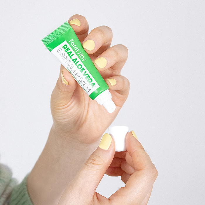 FARM STAY Aloe Vera Essential Balm 6 skincare-kbeauty-glowtime-farm stay aloe vera essential lip balm